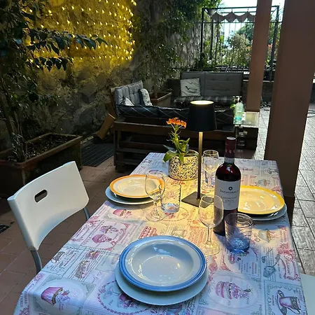 La Terrazza Di Apartment *